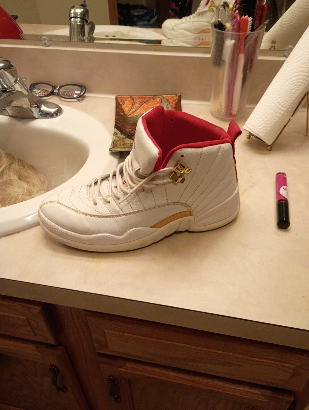 Michael Jordan's Throwbacks Men's White and Red High-Top Basketball Sneakers